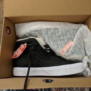 VANS SK8-HI REISSUE LITE (SHERPA)